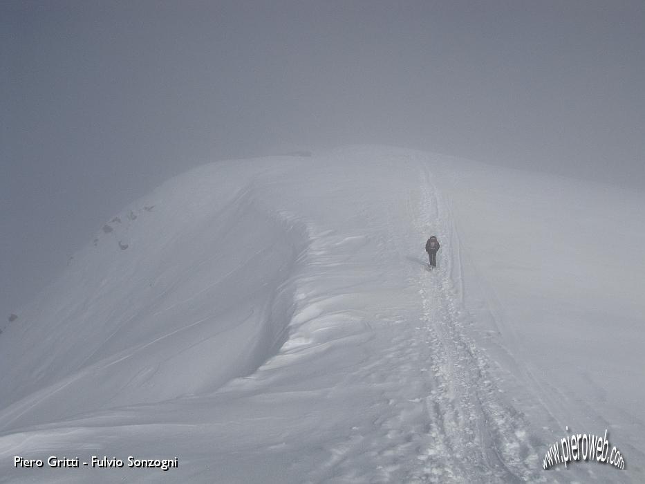 48 Verso la cima.jpg